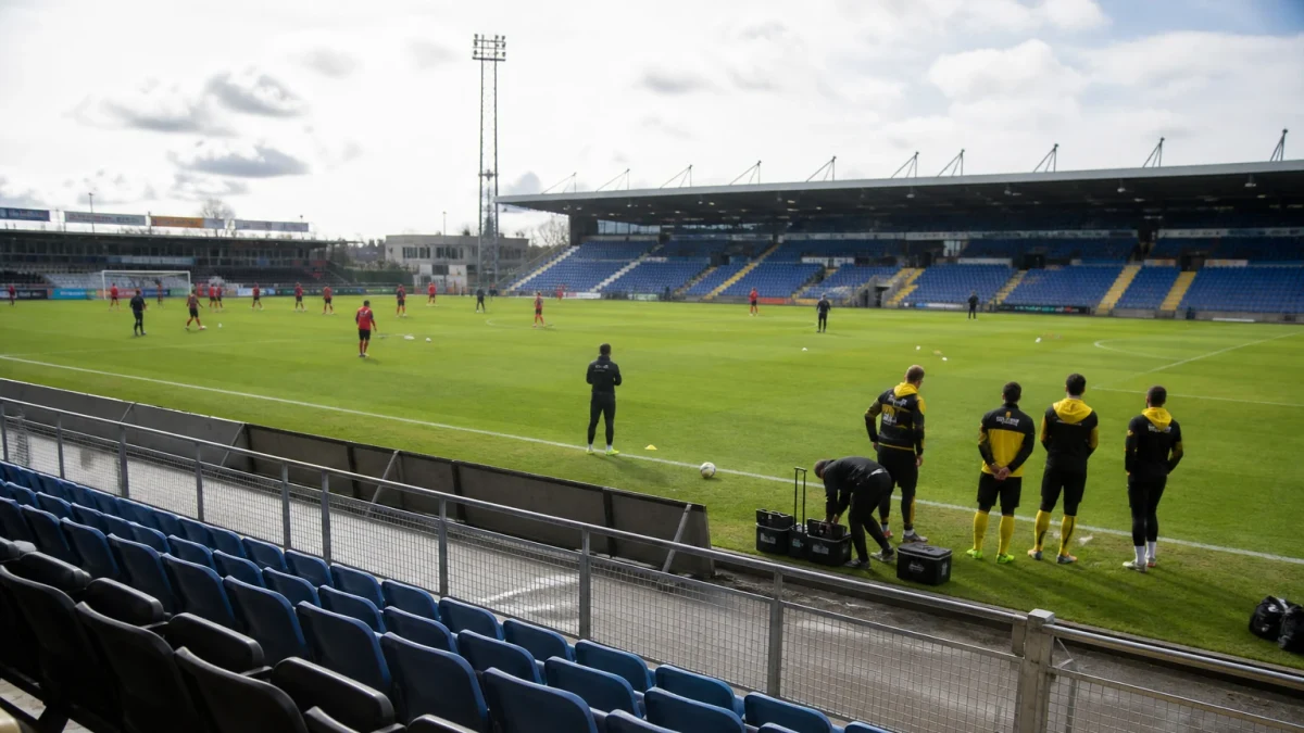 Vitesse och Almere City möts från samma playoffläge