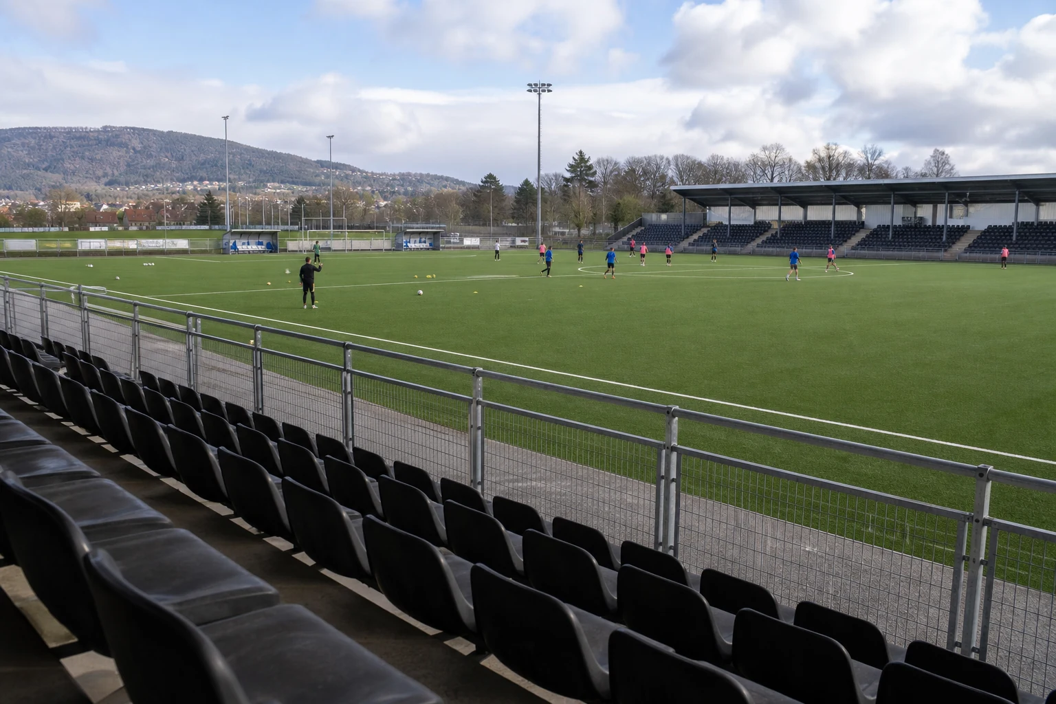 FC Groningen slog FC Emmen efter tre mål i Musselkanaal