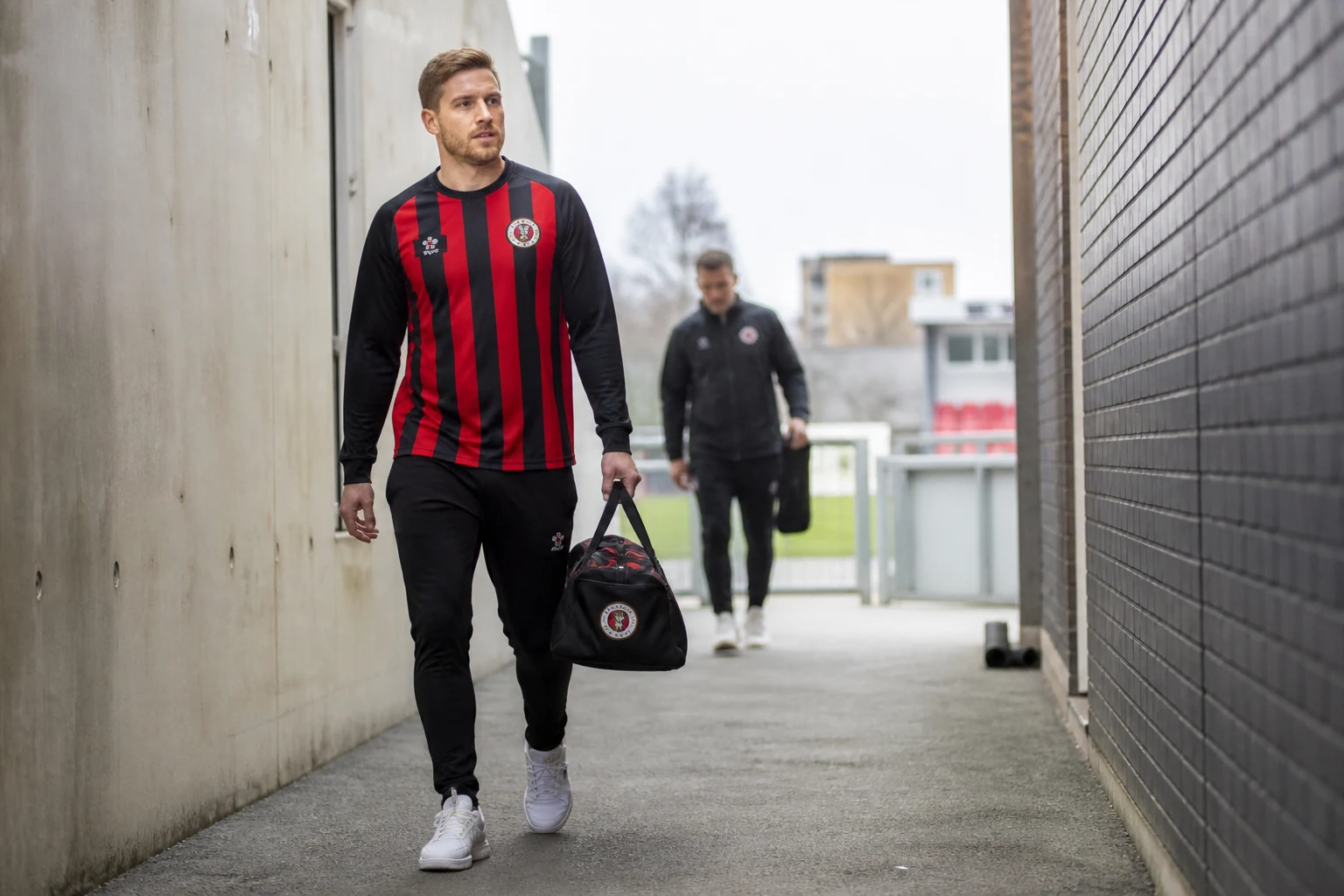 Excelsior värvar Alireza Jahanbakhsh på fri transfer